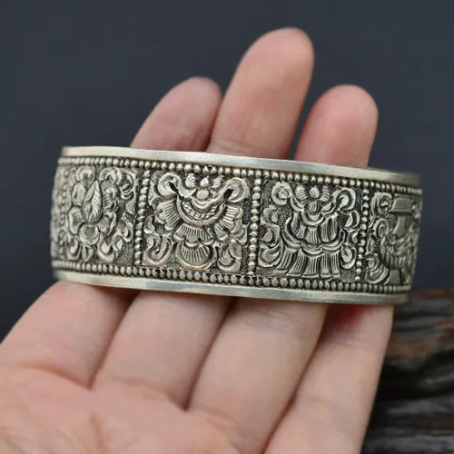 Eight Auspicious Symbols Nepali Bangle