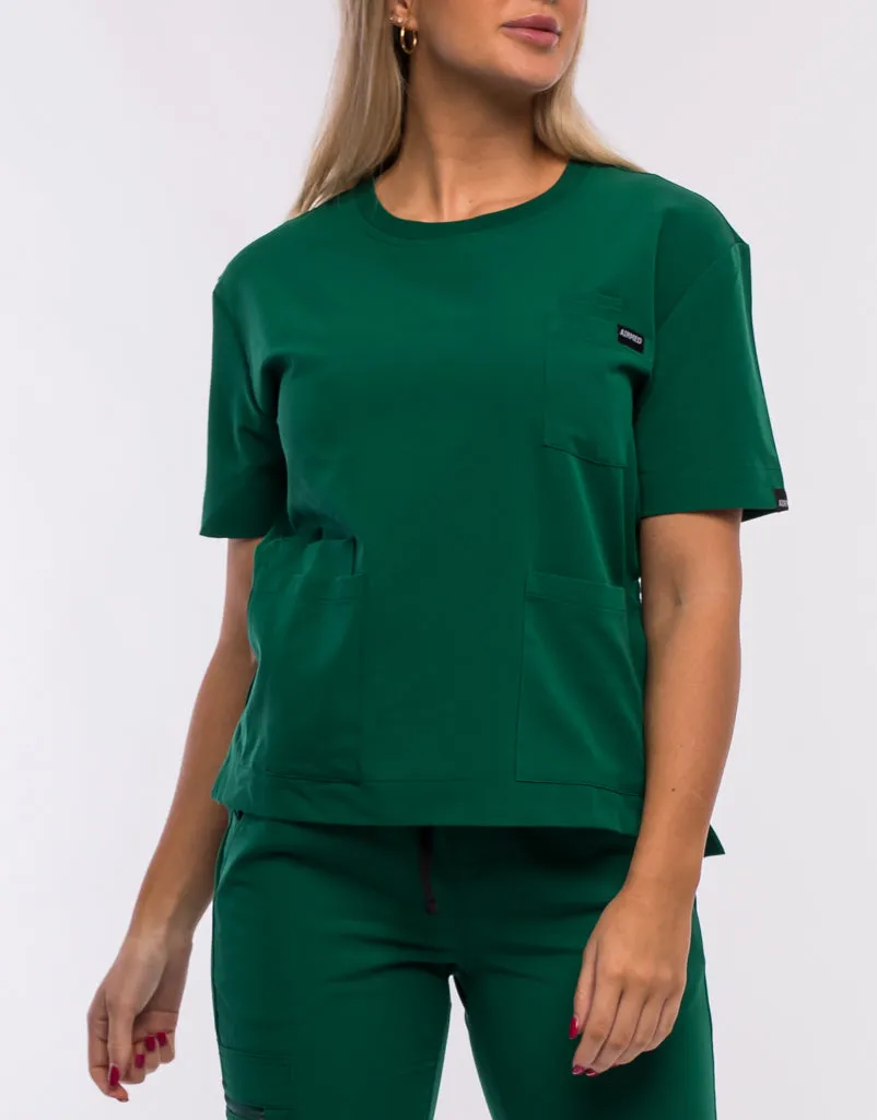 Essential Crewneck Scrub Top - Evergreen