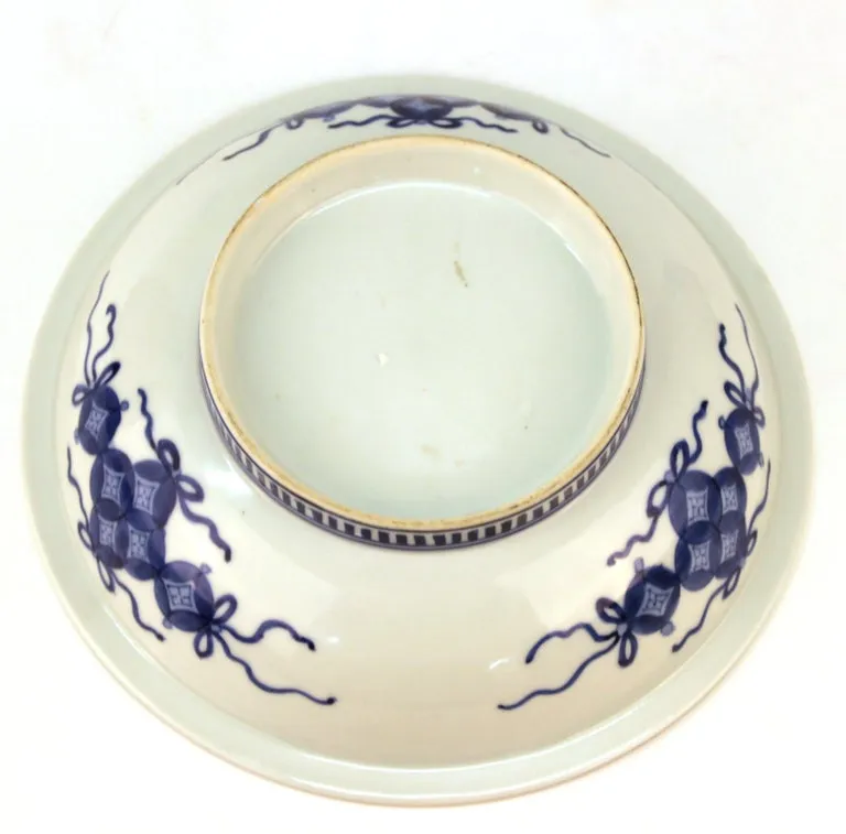 Japanese Nabashima Porcelain Blue Plate with Three Sake Bottle Motif