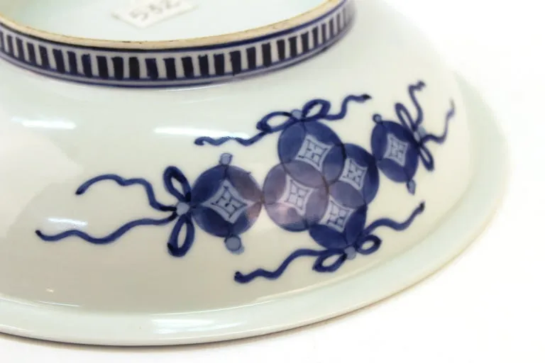 Japanese Nabashima Porcelain Blue Plate with Three Sake Bottle Motif