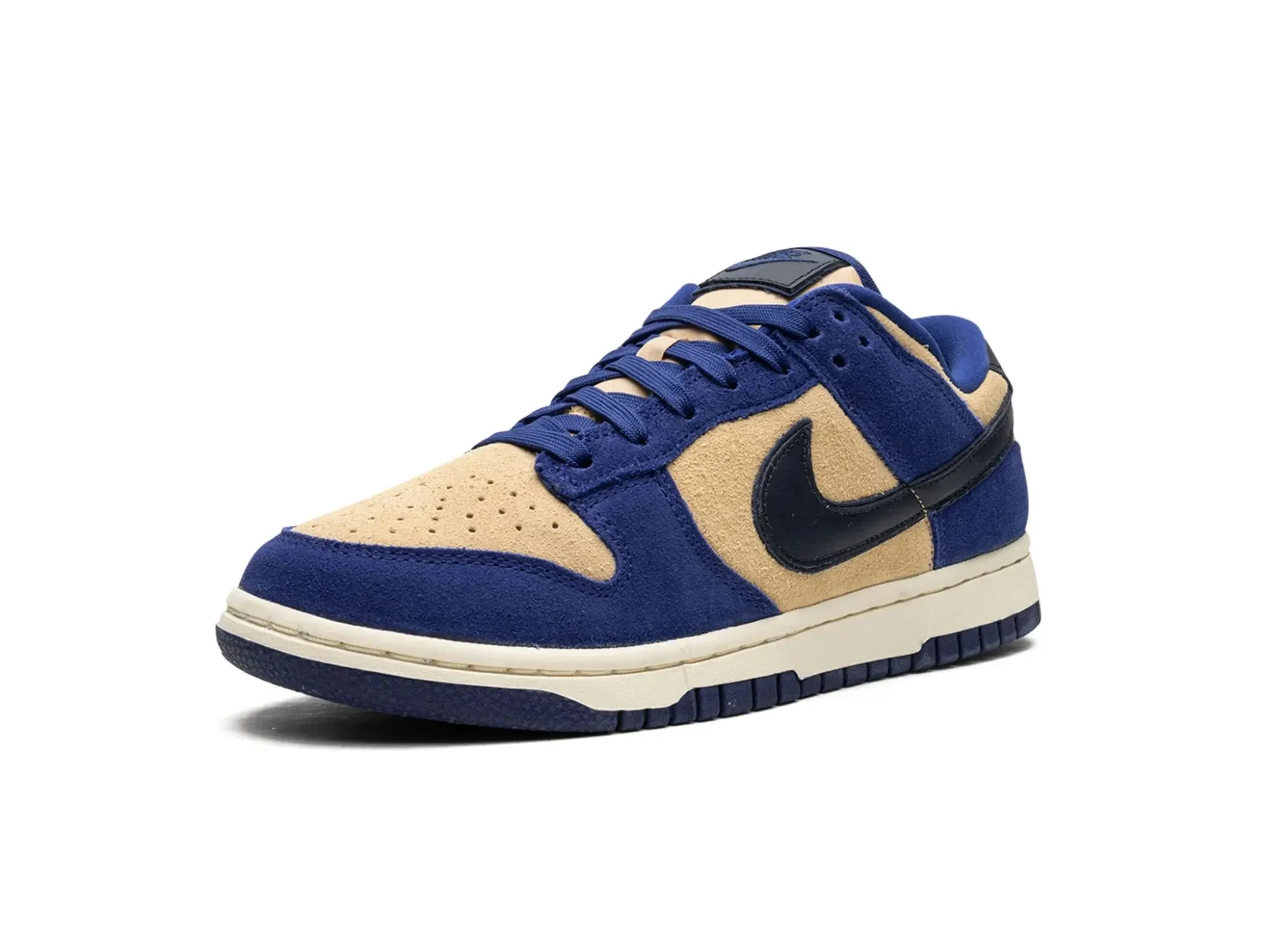 Nike Dunk Low LX "Blue Suede"