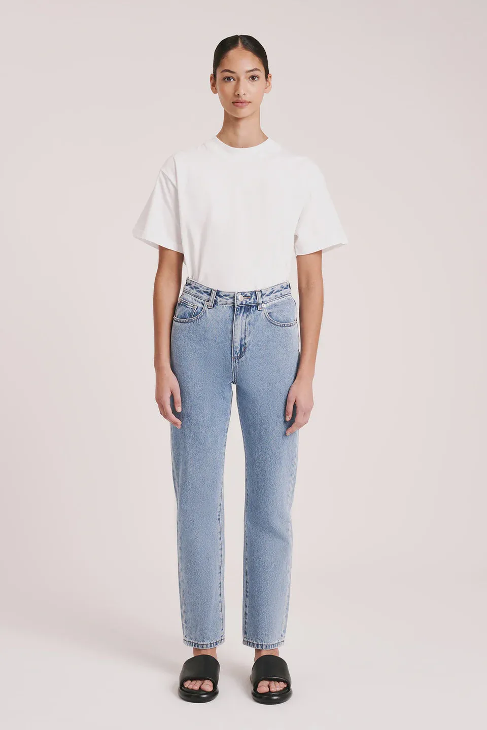 Organic Straight Leg Jean - Washed Blue