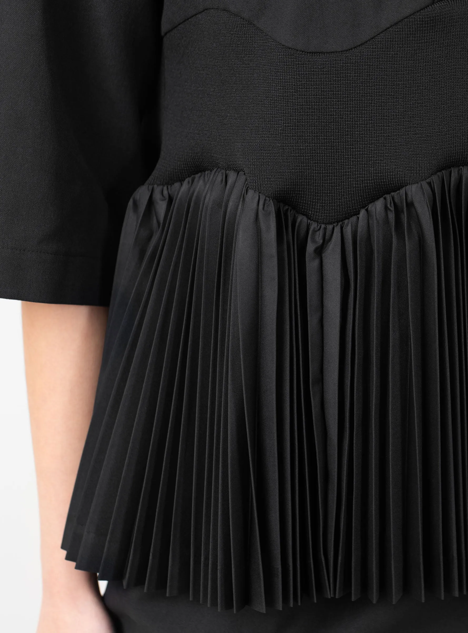 Taffeta Pleats Shirt Black